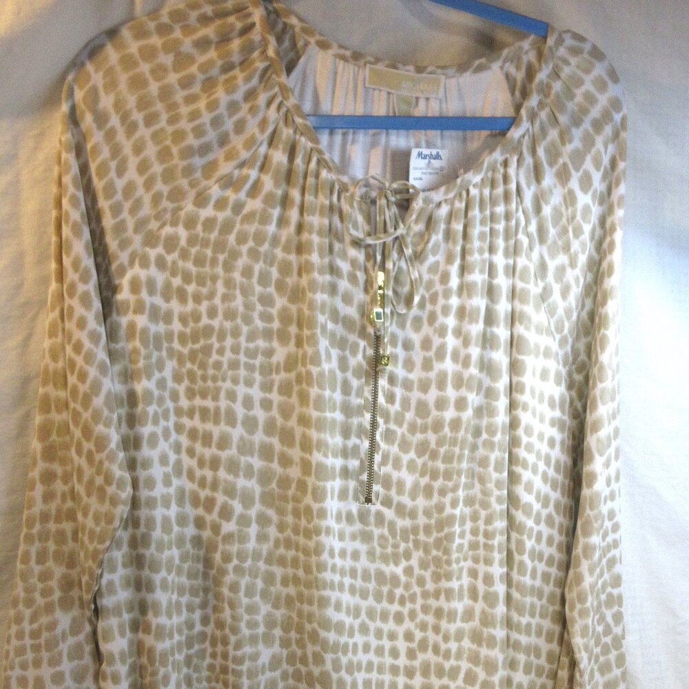 NWT~MICHAEL KORS~ SIZE 10~FRONT GOLD ZIPPER AND DRAWSTING, LINED, SIDE SLI